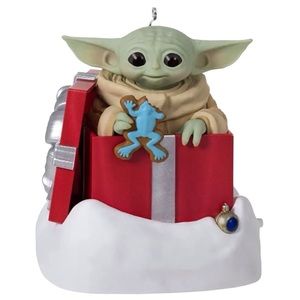 Hallmark 2022 Star Wars The Mandalorian “Grogu Greetings” Ornament (NWT)